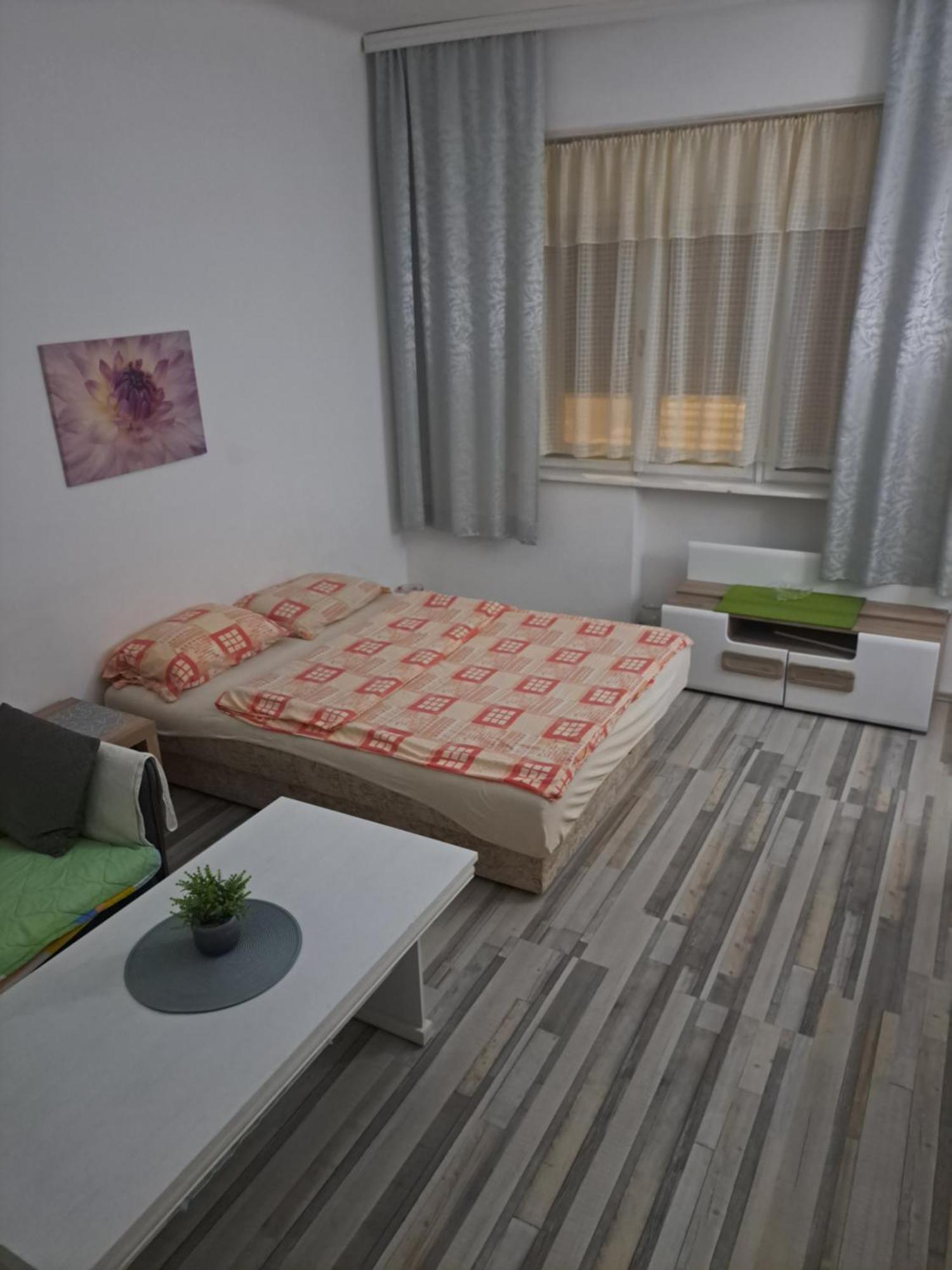 Apartment Capital Town Vk 14 Novi Sad Exterior foto